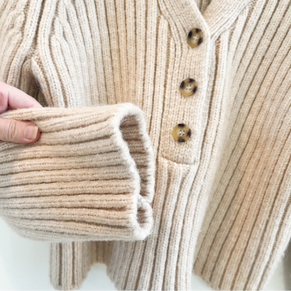 Zara Thick Knit Crop V-Neck Winter Sweater Tan Size Small - Picture 5 of 9